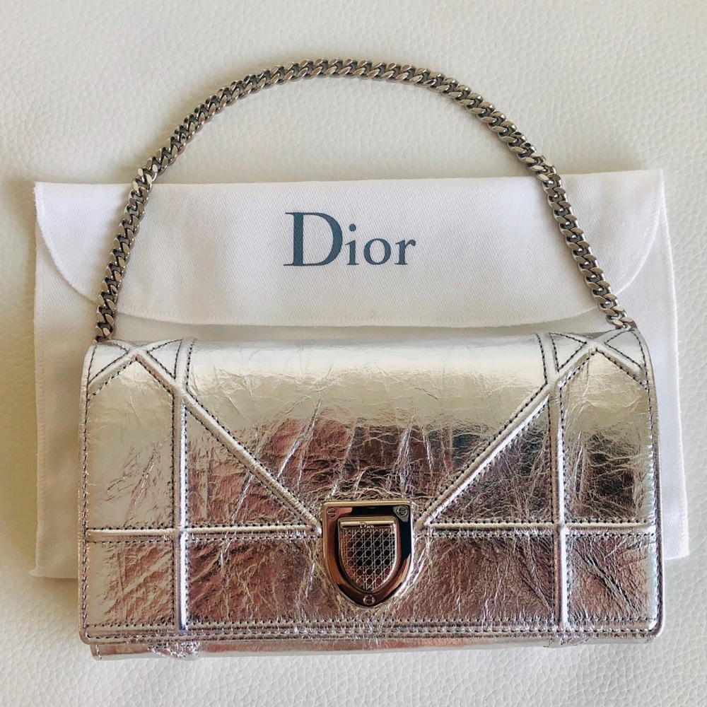 💯 Authentic Christian Dior WOC Wallet